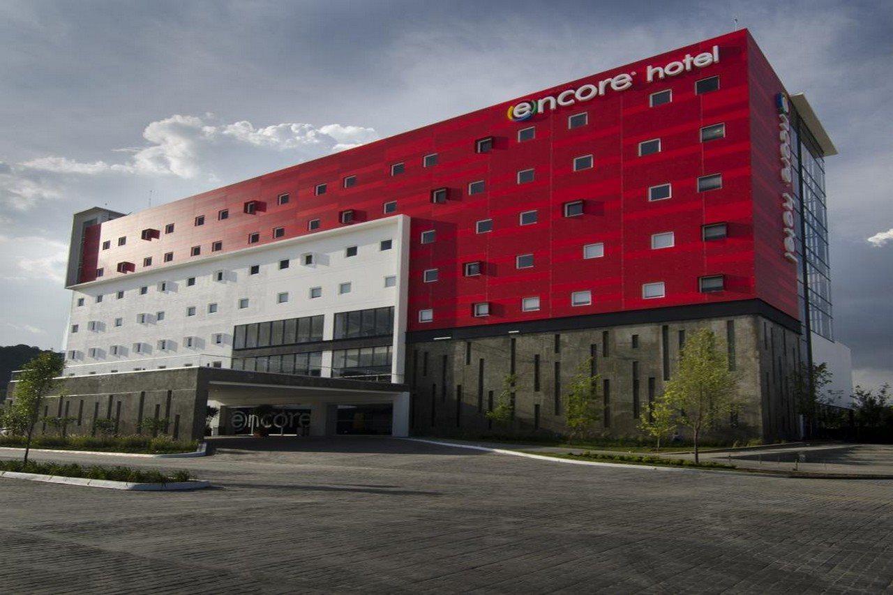 Ramada Encore By Wyndham Guadalajara Sur Palomar Экстерьер фото