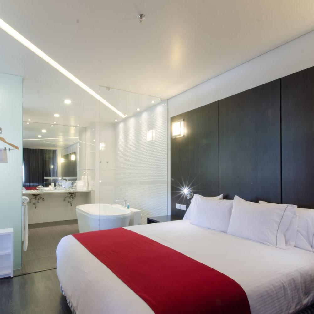 Ramada Encore By Wyndham Guadalajara Sur Palomar Экстерьер фото