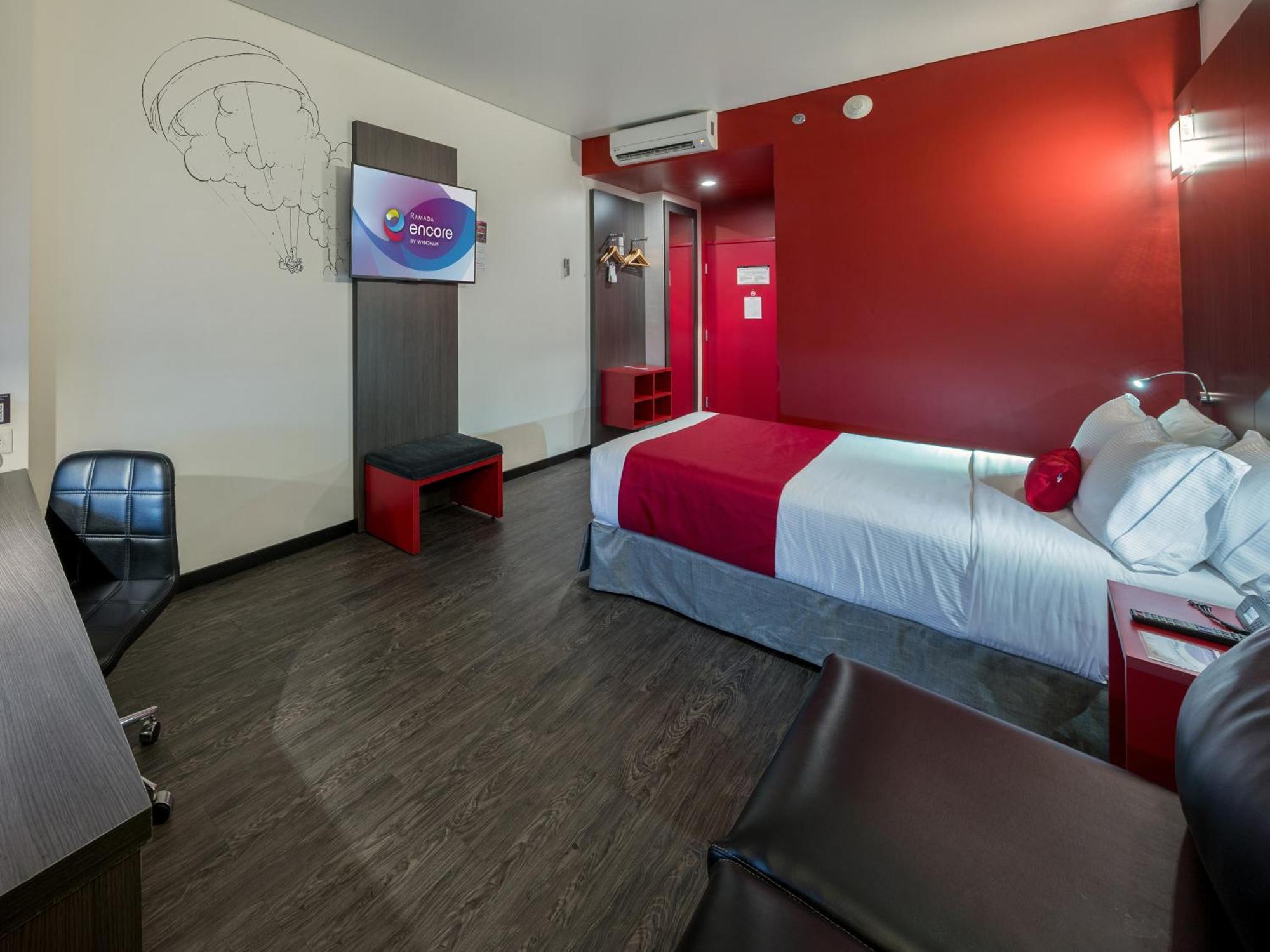 Ramada Encore By Wyndham Guadalajara Sur Palomar Экстерьер фото